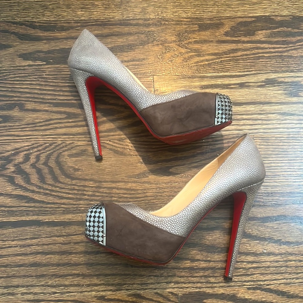 Christian lounoutin high heels